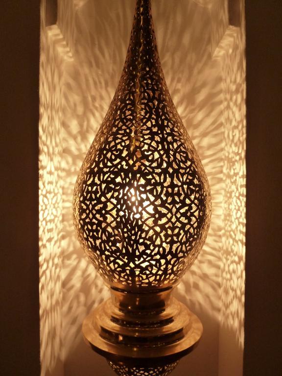 리아드 비바 호텔 마라케시 외부 사진 A Moroccan lamp