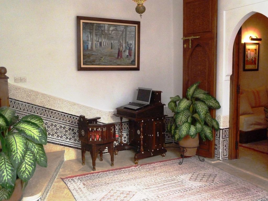 리아드 비바 호텔 마라케시 외부 사진 A Moroccan riad